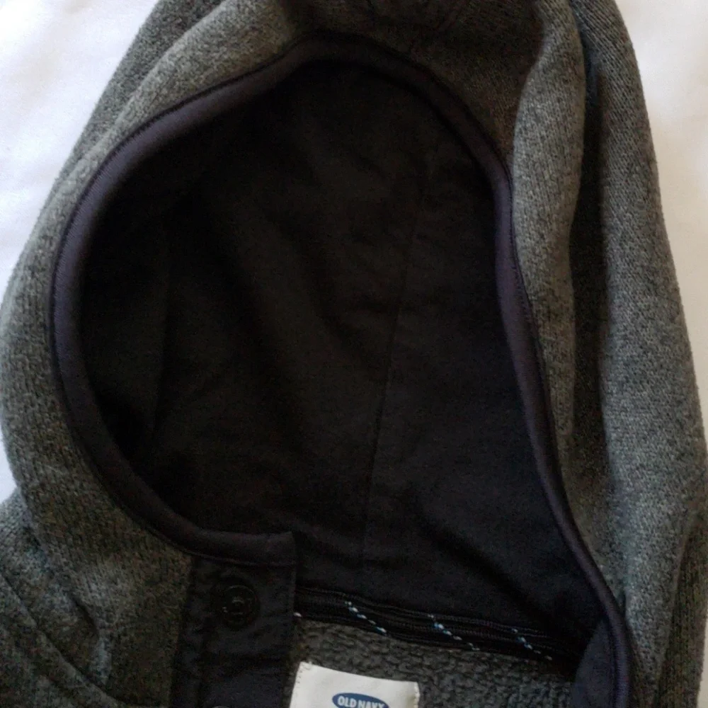 OLD NAVY BOYS SWAETER WITH HOODIE SZ L(10-12)